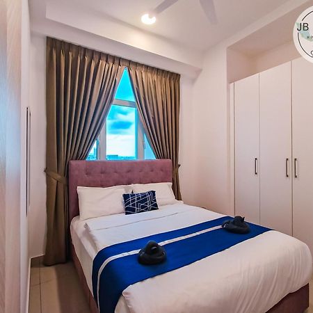 Twin Galaxy By Greatday Apartment Johor Bahru Bagian luar foto