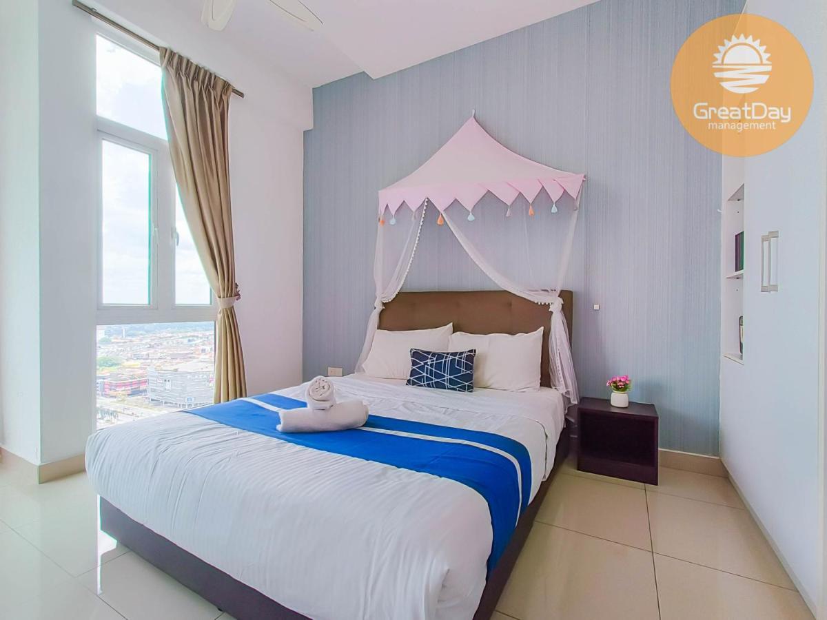 Twin Galaxy By Greatday Apartment Johor Bahru Bagian luar foto