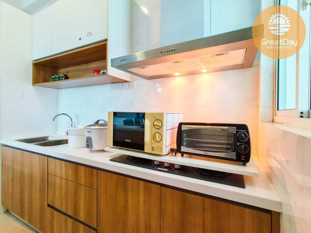 Twin Galaxy By Greatday Apartment Johor Bahru Bagian luar foto
