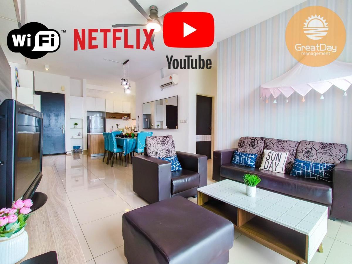 Twin Galaxy By Greatday Apartment Johor Bahru Bagian luar foto